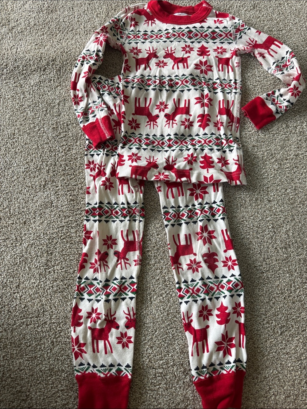 Hanna Andersson Red and White Reindeer Holiday Pajama Set with Green Accents